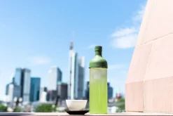 Kaltaufguss Flasche Hario aus Glas mit integriertem Filter