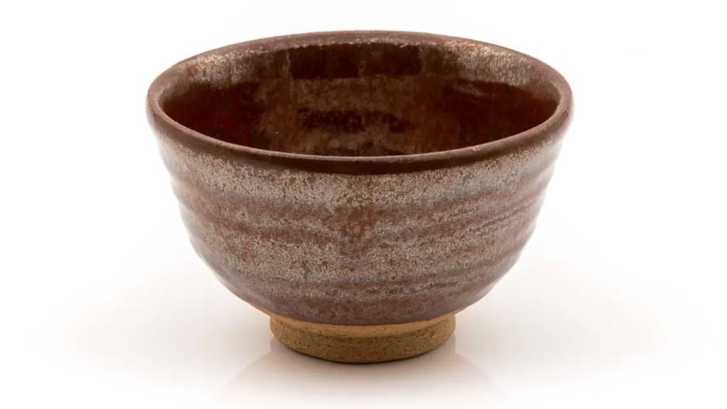 Matchaschale von Kato Juunidai – Tetsu-Aka Rot-metallisch glasiert mit Orange-beigem Ton