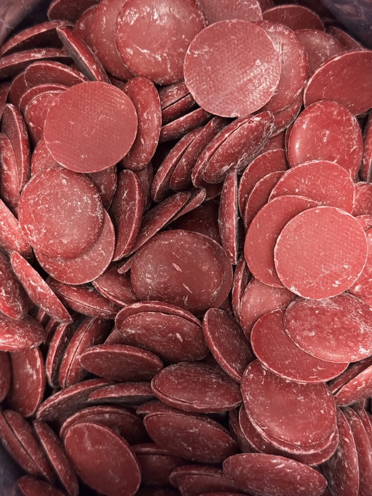 Valrhona Fruchtkuvertüre Chips - Himbeere